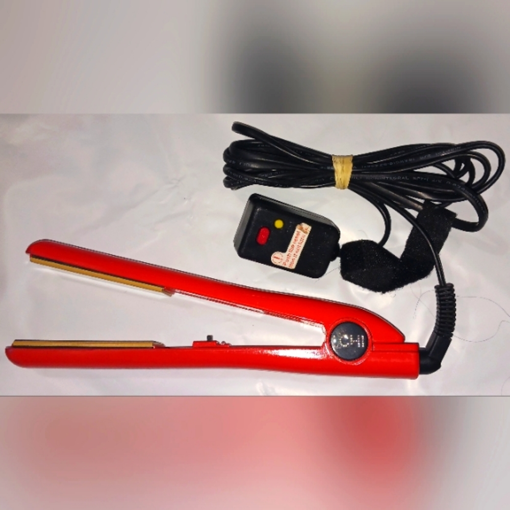 CHI Ceramic Hairstyling Iron